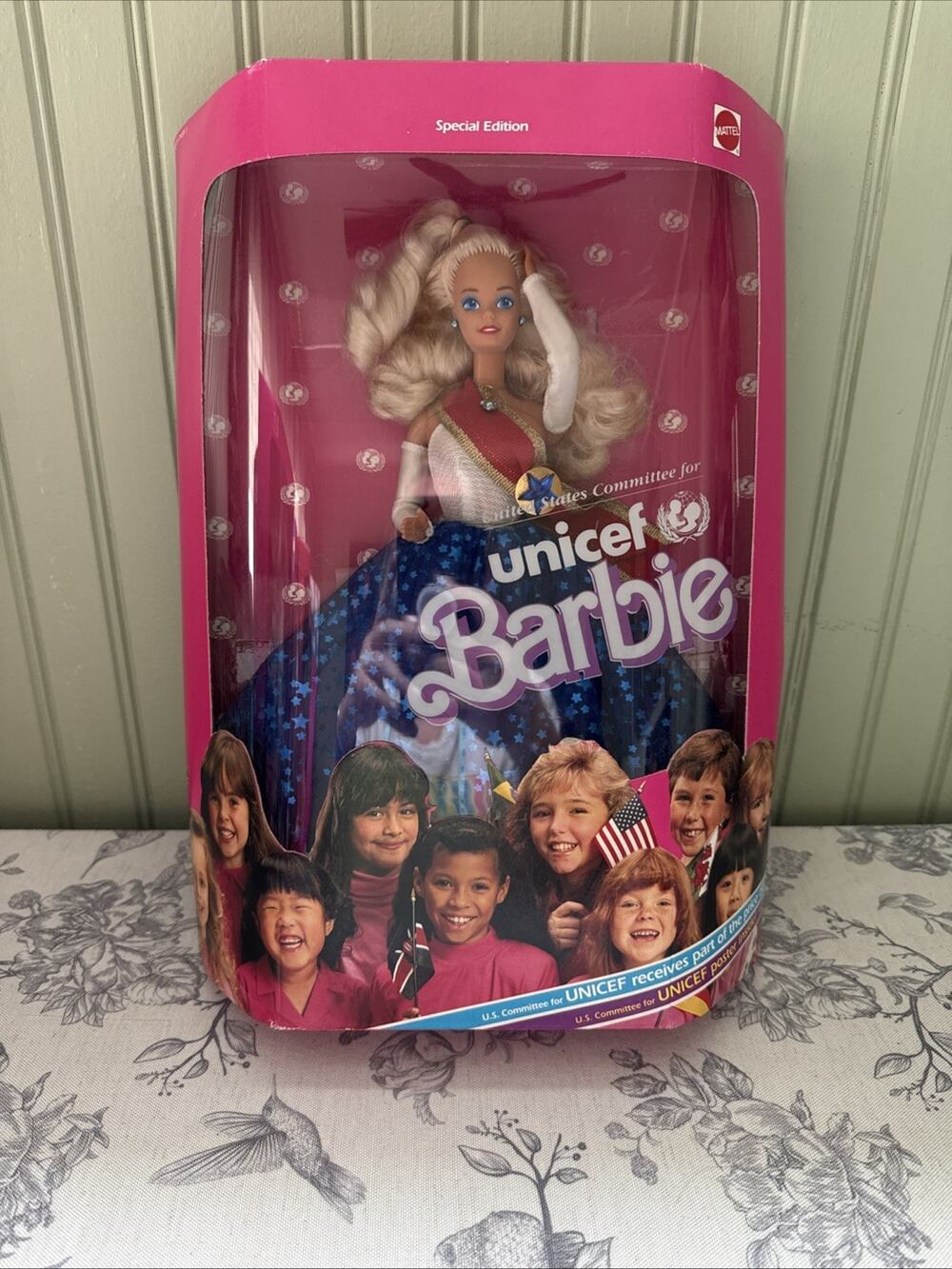 Vtg United States Committee for Unicef Barbie Doll Special Edition Mattel 1989
